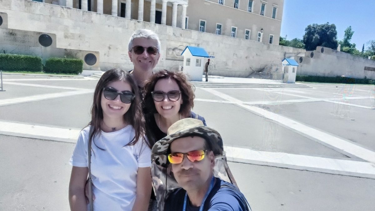 Visita dell’Acropoli di Atene con guida ufficiale in italiano”
